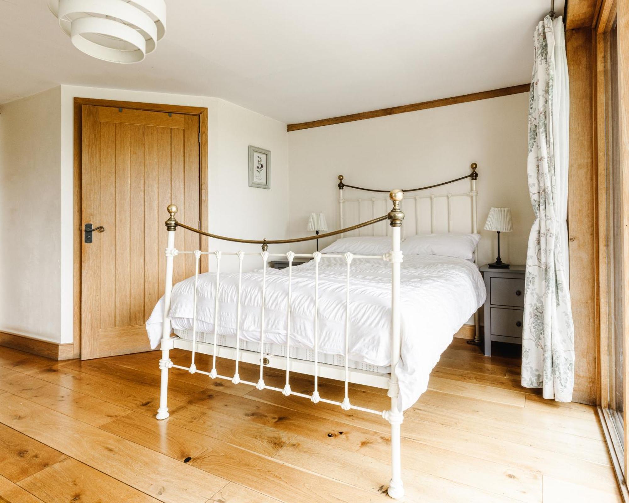 レクサム Oak Meadヴィラ 部屋 写真