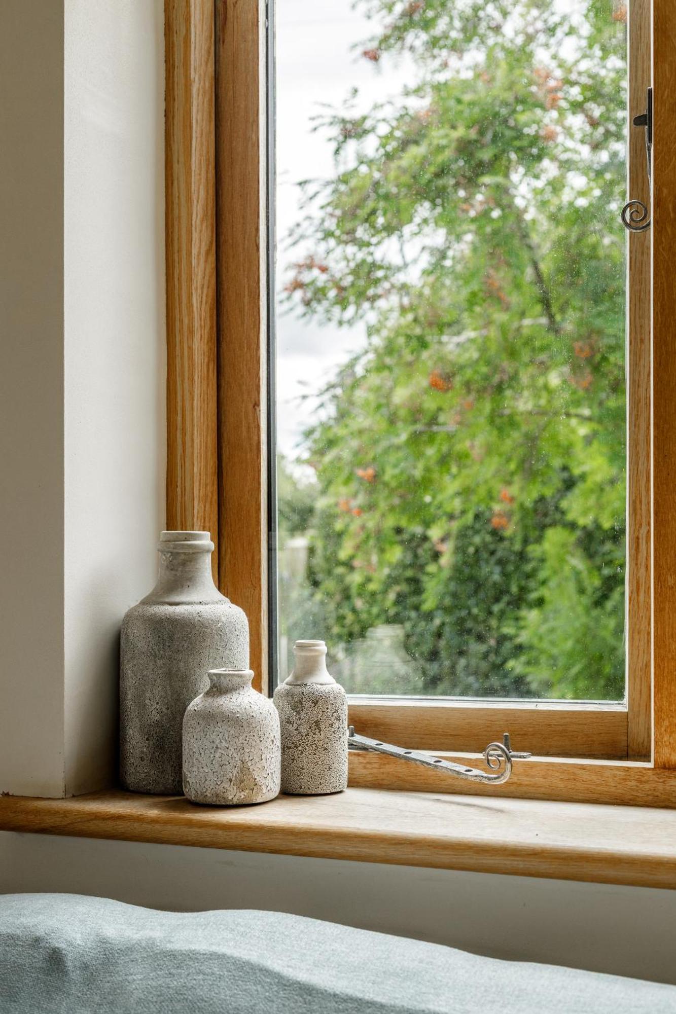 レクサム Oak Meadヴィラ 部屋 写真